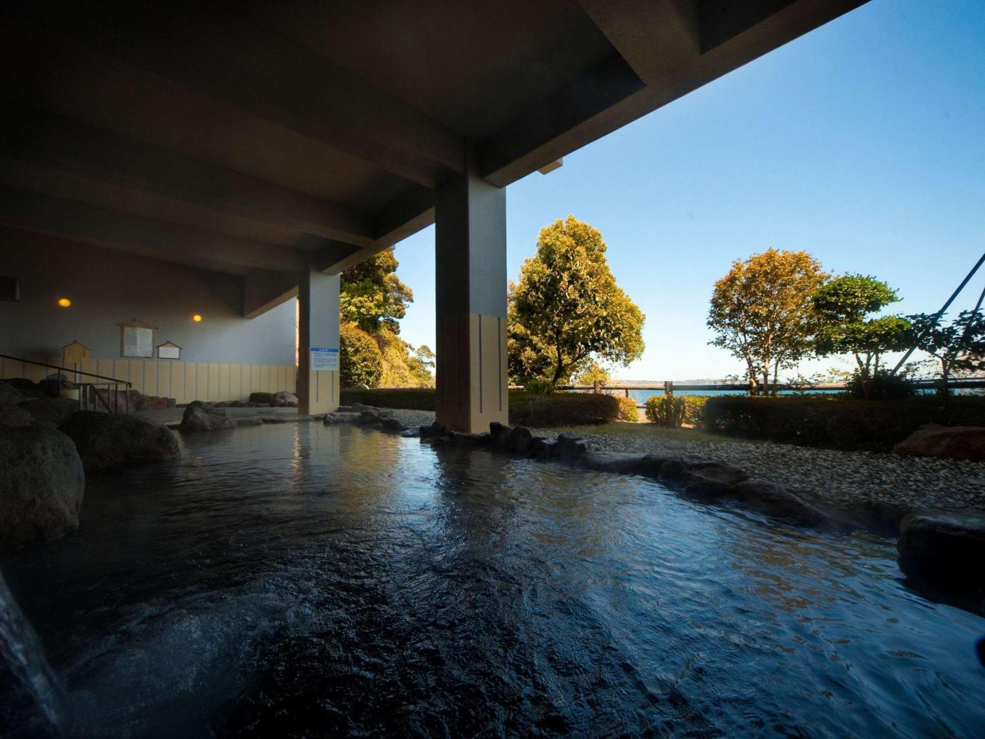 Grand Mercure Beppu Bay Resort & Spa Exterior foto